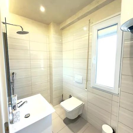 Apartment 3 - Qerret, Golem, Durres