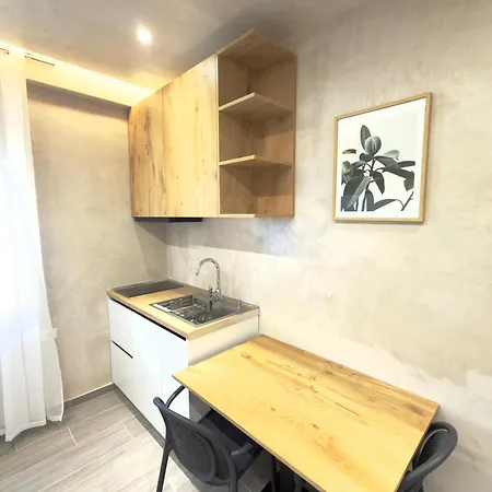 3 - Qerret, Golem, Durres * Golem (Tirana)