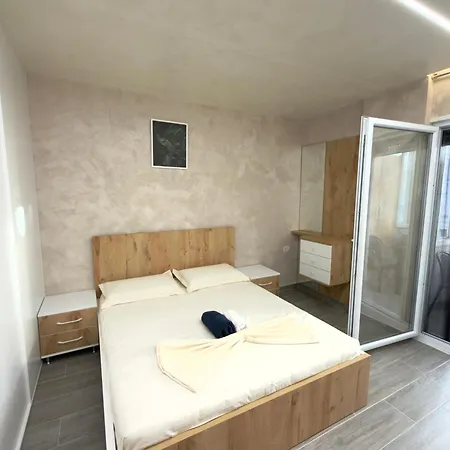 3 - Qerret, Golem, Durres Apartment