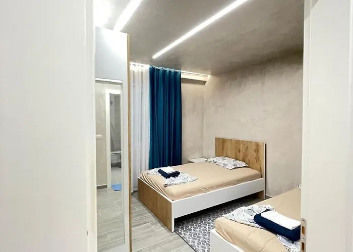 & Vacations - Qerret, Golem, Durres 格勒姆